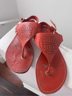 ❤️Tory Burch Orange-Red Perforated Logo Leather Thong Sandals